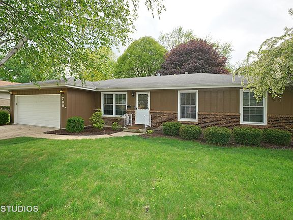 2nd image of 760 Sherwood Ave