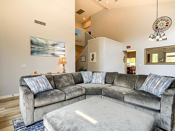 3rd image of 4814 E Eden Dr
