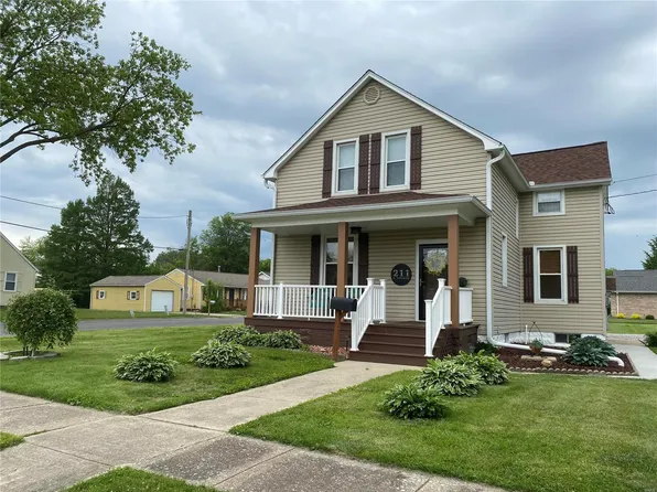 211 S 4th St, Breese, IL 62230