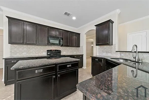 521 Cheyenne Dr — Photo 9