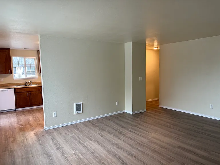 Tall Firs Estates — Photo 20