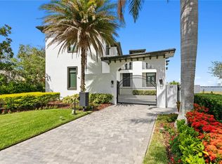 82 Martinique Ave, Tampa, FL 33606