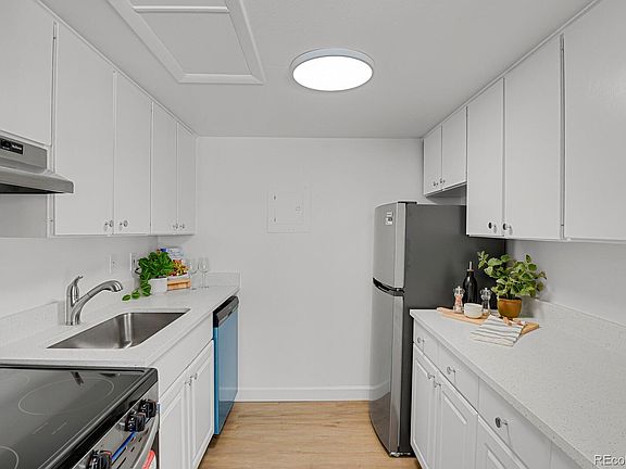 4th image of 3369 S Monaco Street Parkway #A