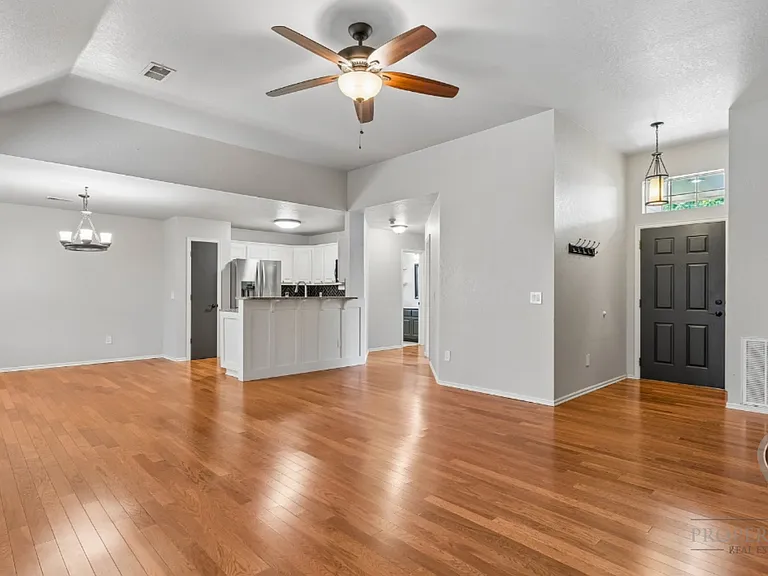13317 Grayson Pl — Photo 8