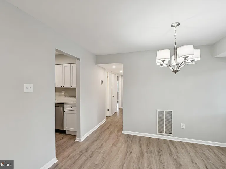 3437 Summit Ct NE #3437 — Photo 7