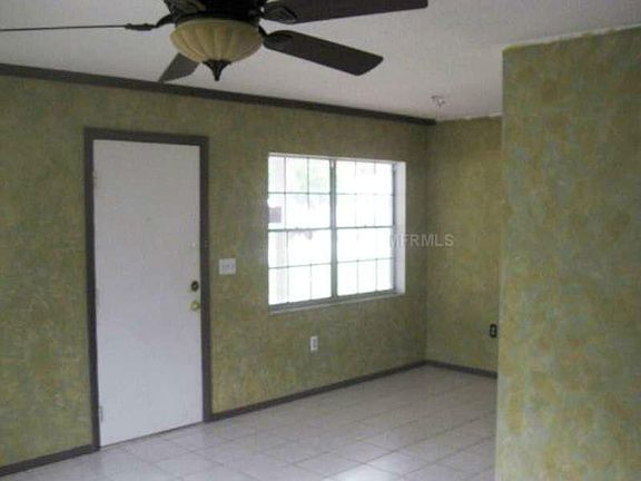 3rd image of 1508 12th Street Dr W