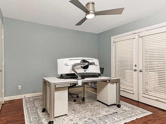 3rd image of 650 Westcross Street #87