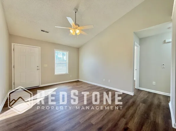 502 Lashley St APT C, Graham, NC 27253