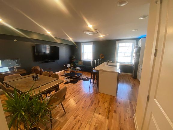 2nd image of 1730 W Girard Ave #3F