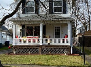 305 Petain St, Ellwood City, PA 16117