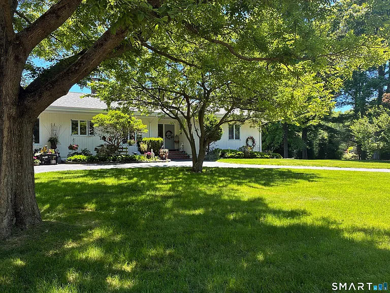 10 Heron Rd — Photo 3