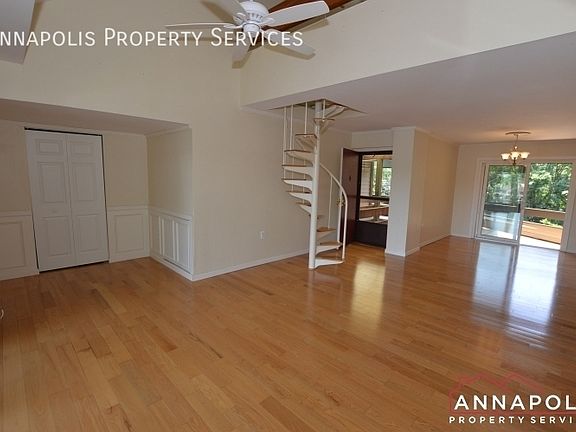 5th image of 10 President Point Dr Unit A3