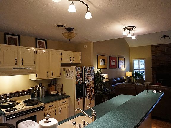 5th image of 8727 Aragon Ln