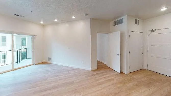 SevenO2 Main Apartments — Photo 151