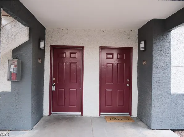 8600 W Charleston Blvd APT 1095, Las Vegas, NV 89117
