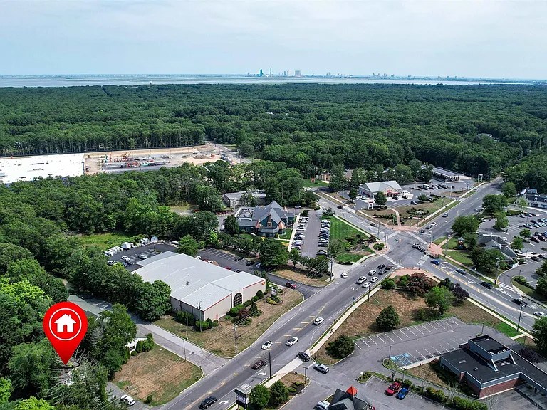 316 Pitney Rd — Photo 53
