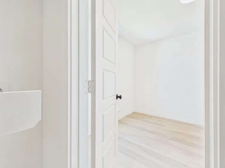 2757 Paisley Rd — Photo 15