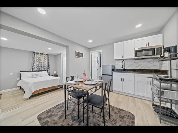 (undisclosed Address), Saint Petersburg, FL 33712