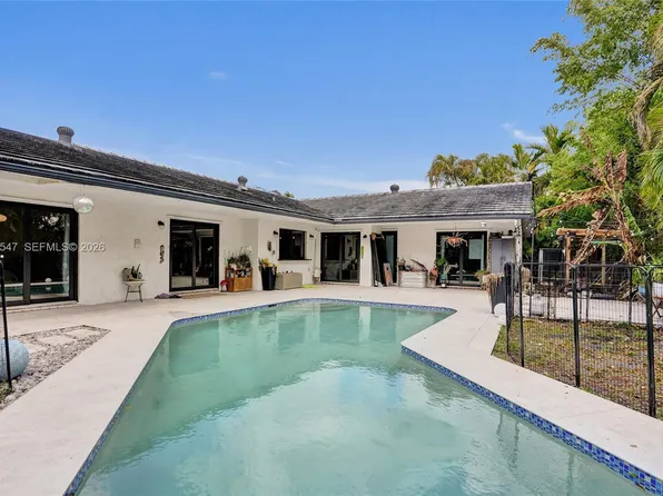 1451 NW 81st Ave, Coral Springs, FL 33071