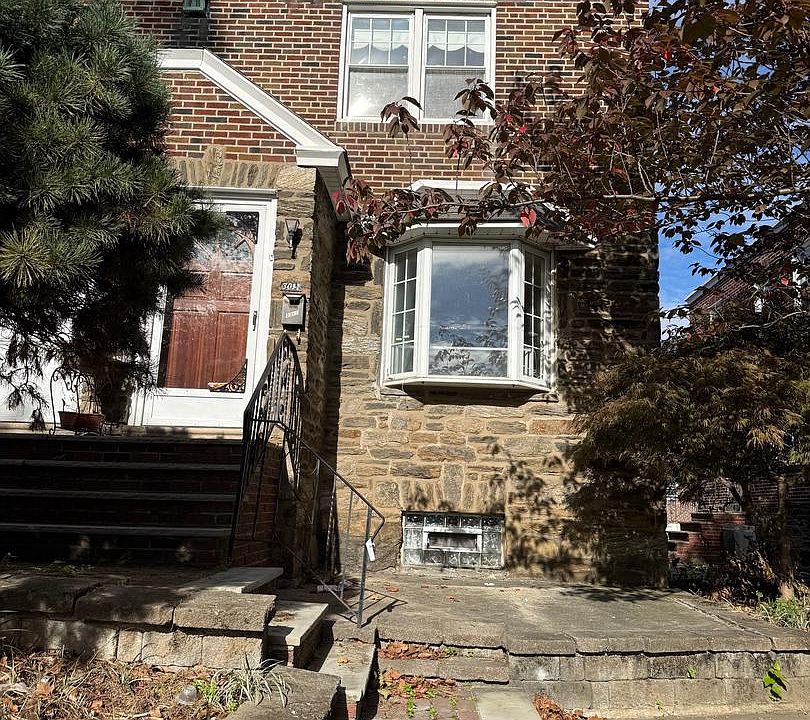 1st image of 3011 Teesdale St