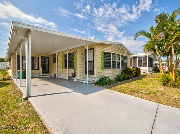 5351 Bannock St, Sebastian, FL 32976