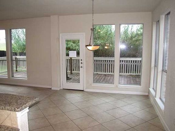 5th image of 1201 Whitemoss Dr