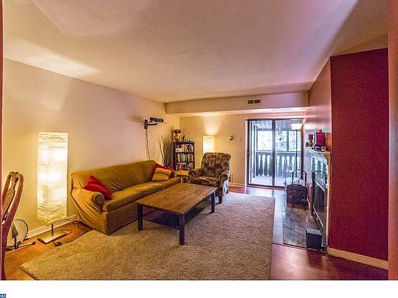2nd image of 407 Shawmont Ave APT C