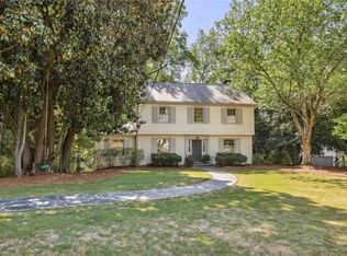 2835 Castlewood Dr NW, Atlanta, GA 30327