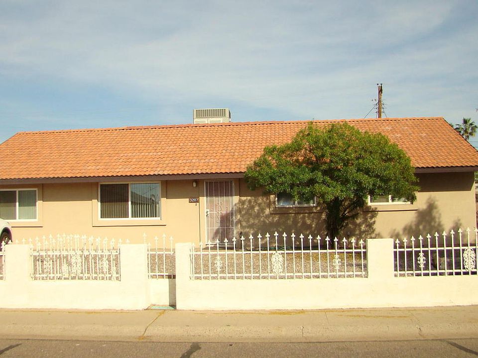 1st image of 3207 N 43rd Dr