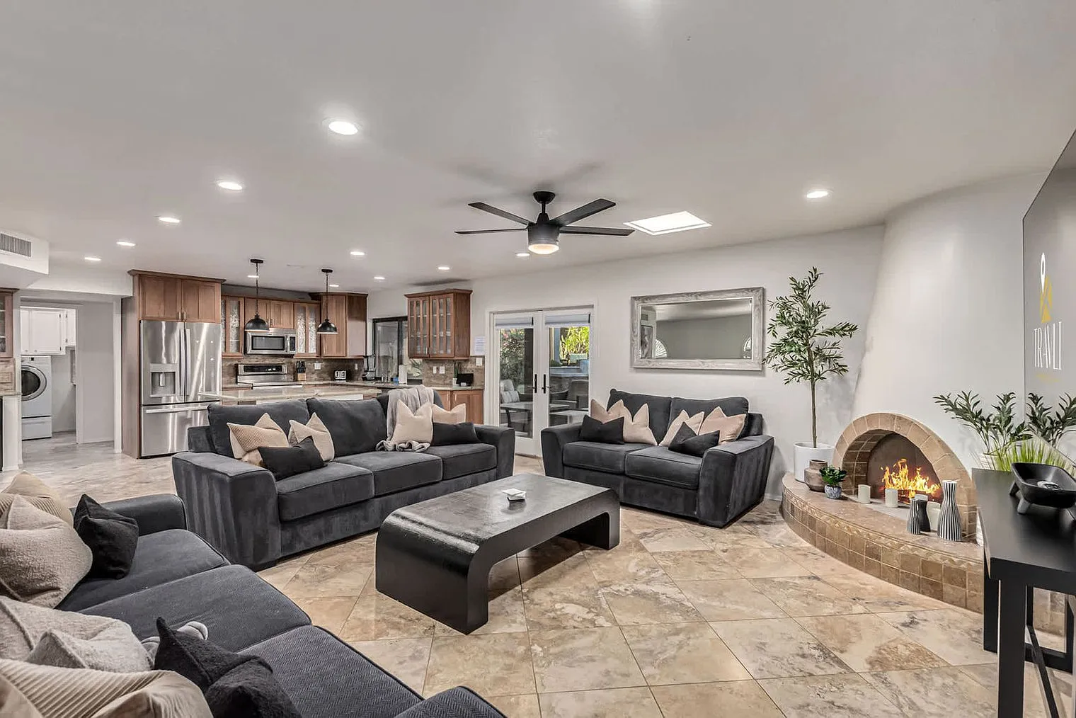 4 bed, 2.0 bath, 2497 sqft, $14,169 — Photo 2