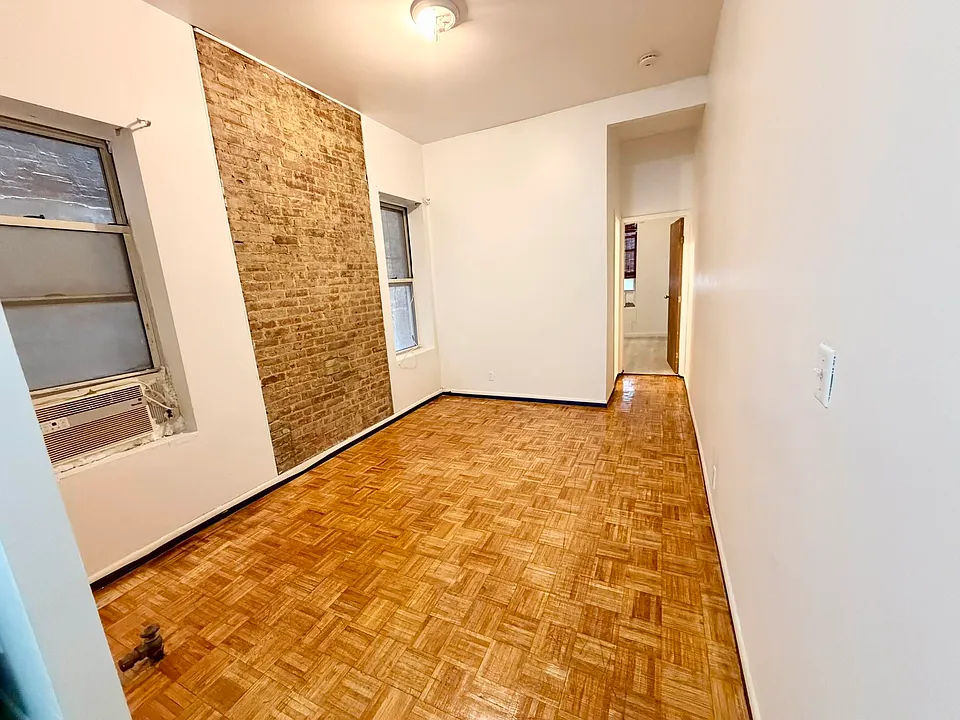 375 5th Ave #2