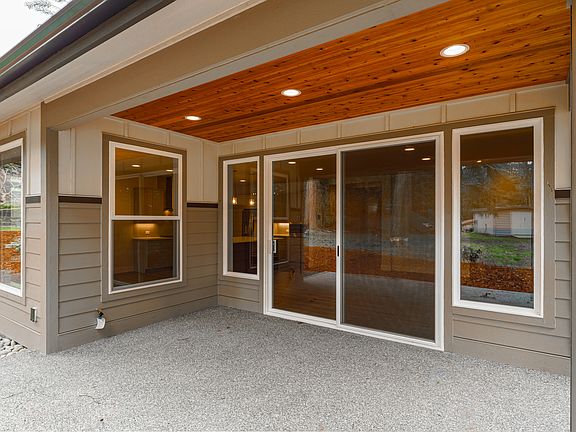 Outdoor Room/Covered Patio