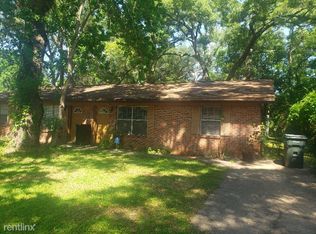 8122 Ernestine Rd, Pensacola, FL 32514