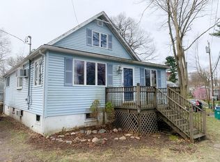 42 Friendship St, Billerica, MA 01821