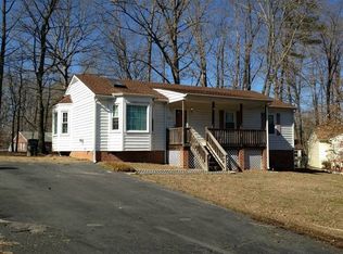 3204 Sylvania Ct, Chester, VA 23831