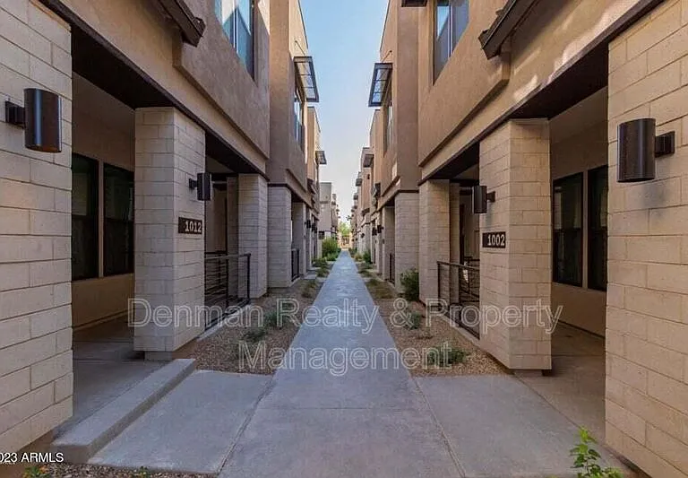 8340 E McDonald Dr #1002 — Photo 2