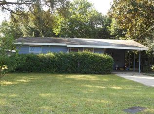 2027 S Fairfield Dr, Pensacola, FL 32507