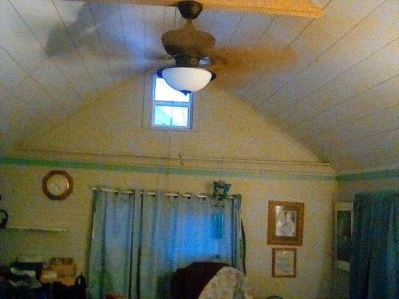 Living room cathedral ceilin