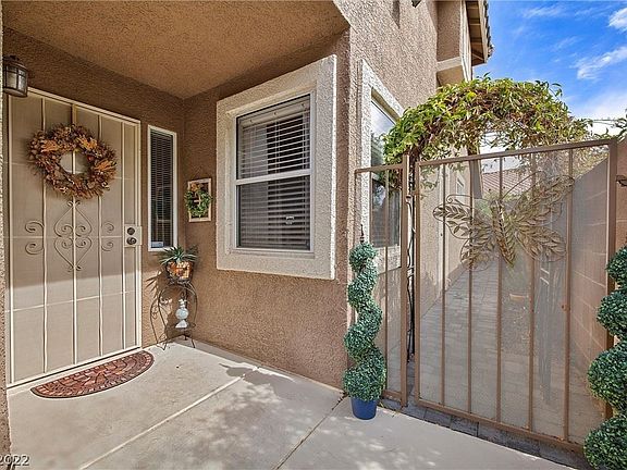 4th image of 1617 Azure Springs Ave #73