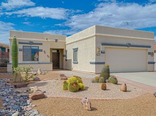 878 W Ashworth Rd, Green Valley, AZ 85614
