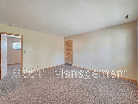 5th image of 5050 Cleveland Ave APT 3