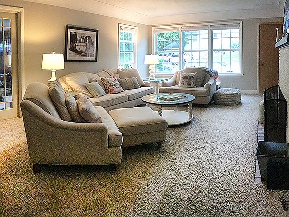 3rd image of 260 Morse Ave APT 1