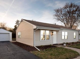 5229 N Hamilton Rd, Peoria, IL 61614