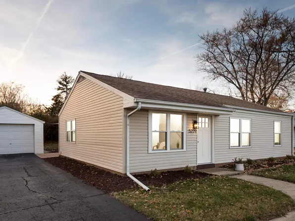 5229 N Hamilton Rd, Peoria, IL 61614