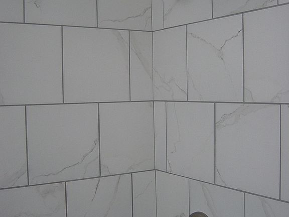 Tile tub