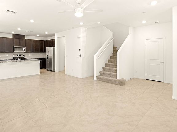 4th image of 3724 Battipaglia Ave