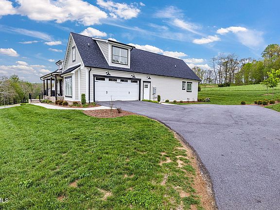 5th image of 14111 Old Barn Pl