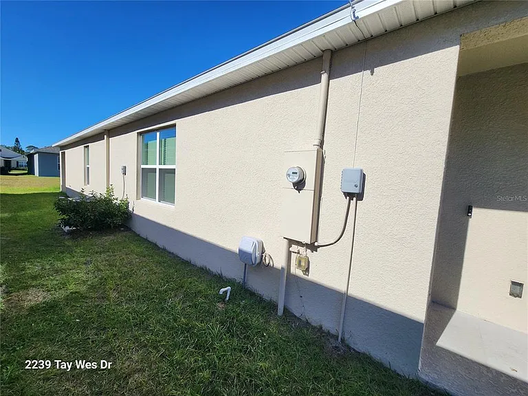 2239 Tay Wes Dr — Photo 14