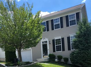 2422 S Wood St, Allentown, PA 18103