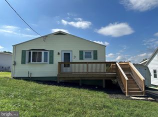 336 Fairmount Ave, Waynesboro, PA 17268